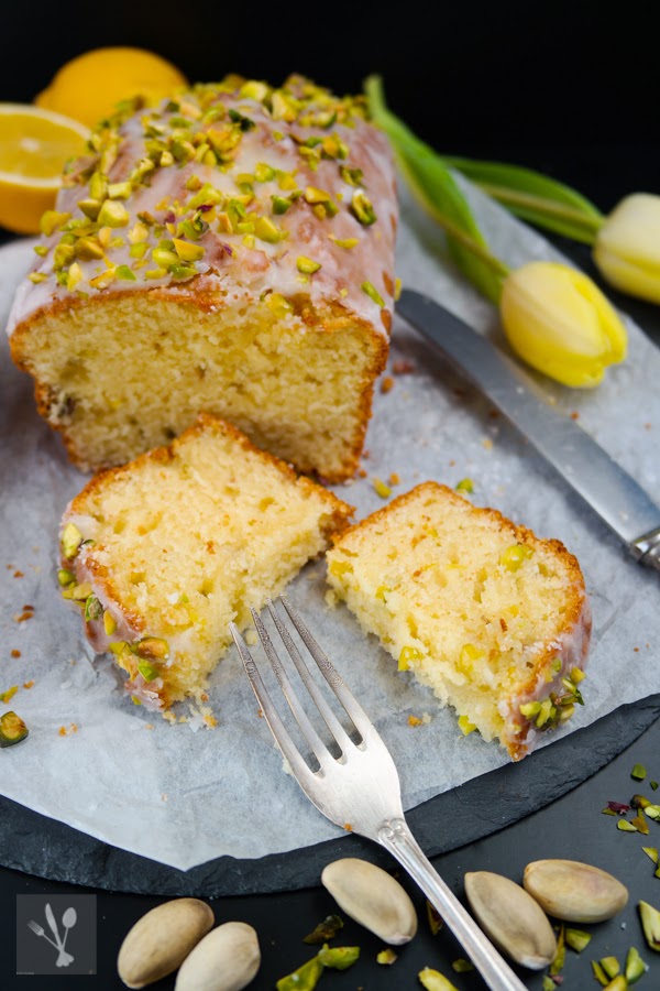 sia´s soulfood foodblog: Sauer macht lustig: Saftiger Zitronenkuchen ...