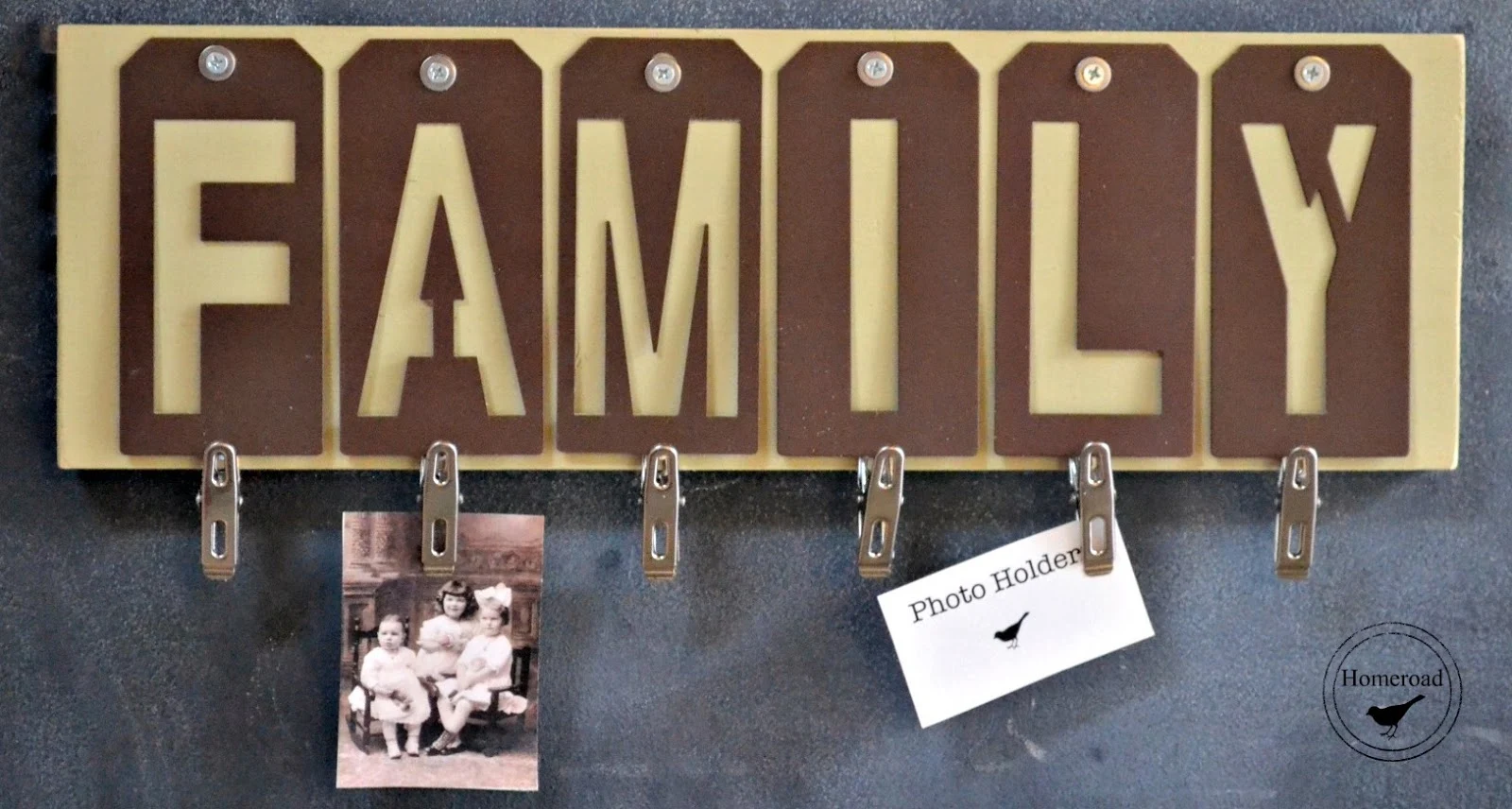 metal hang tag stenciled FAMILY photo display www.homeroad.net