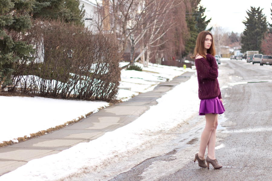 date outfit, valentines outfit, galentines, frilled skirt, oxford booties, calgary fashion