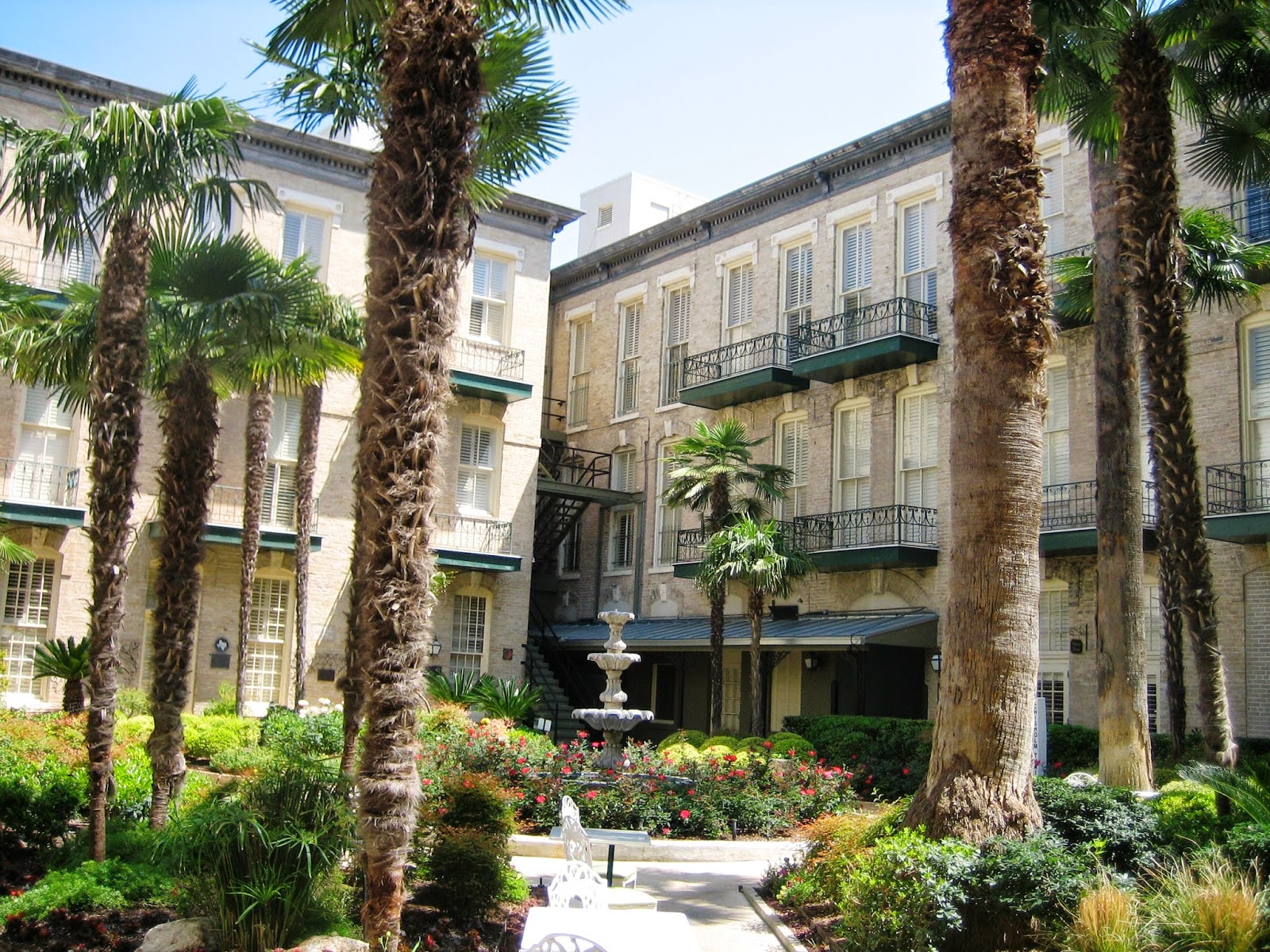 ABT UNK: Those Places Thursday: San Antonio's Historic Menger Hotel
