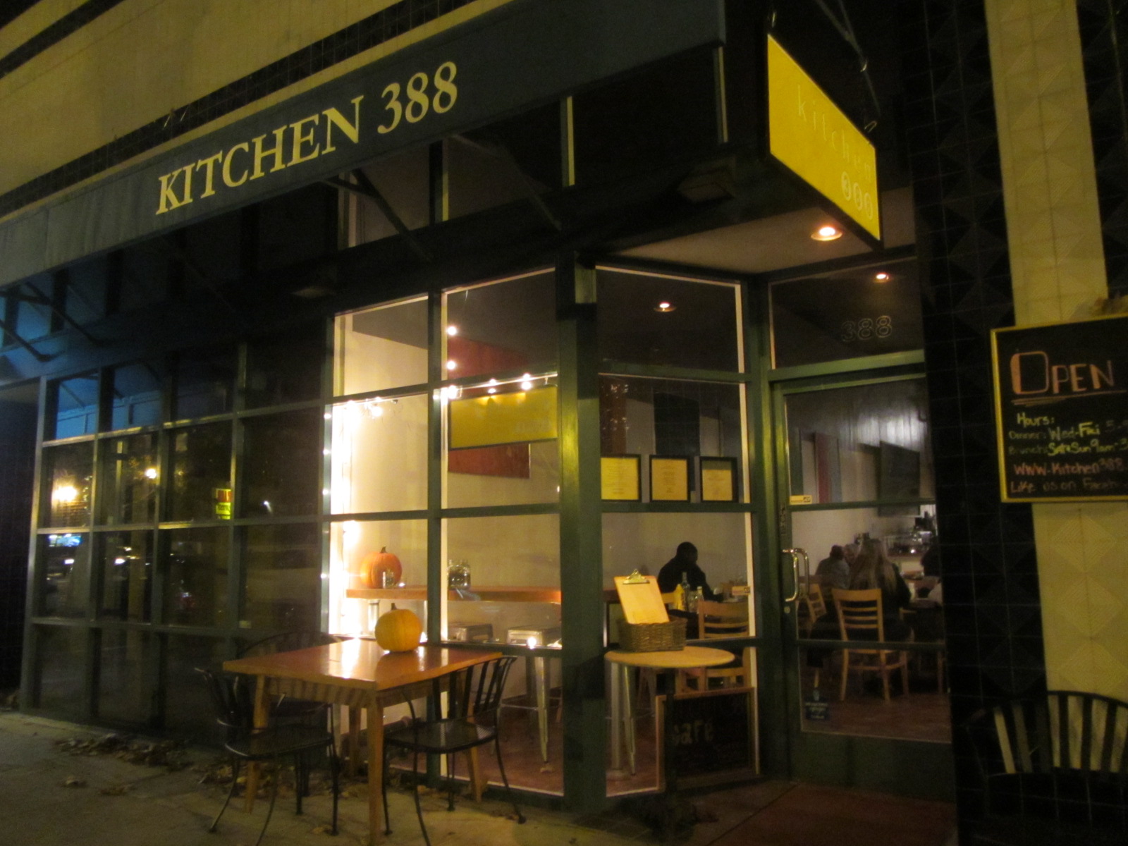 Oakland Kitchen 388