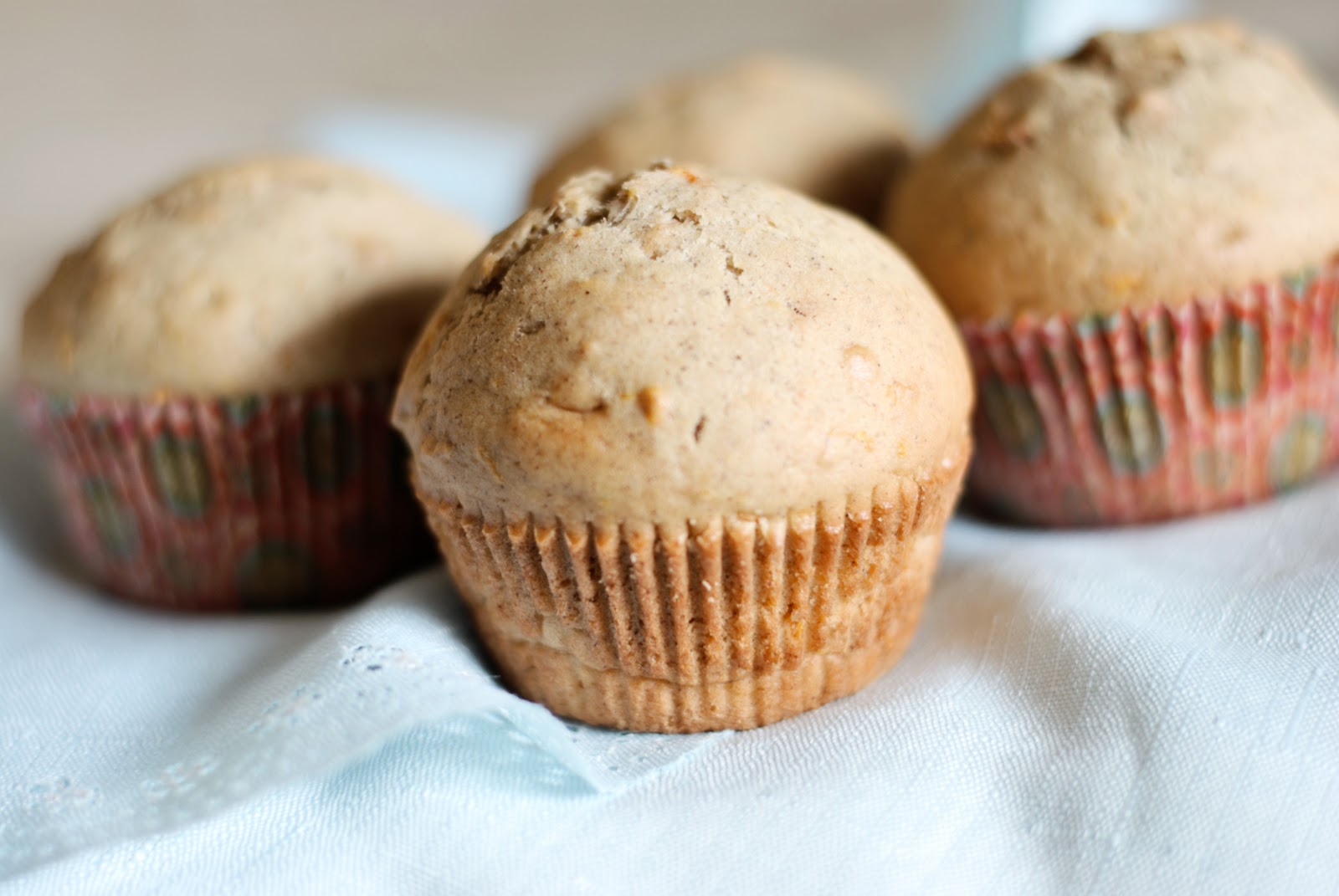 Oh SO Delicioso! Carrot Cream Cheese Muffins
