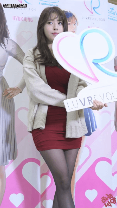GGULBEST.COM GIF FACTORY: Kwon Hyeokjeong torn black stockings .gif