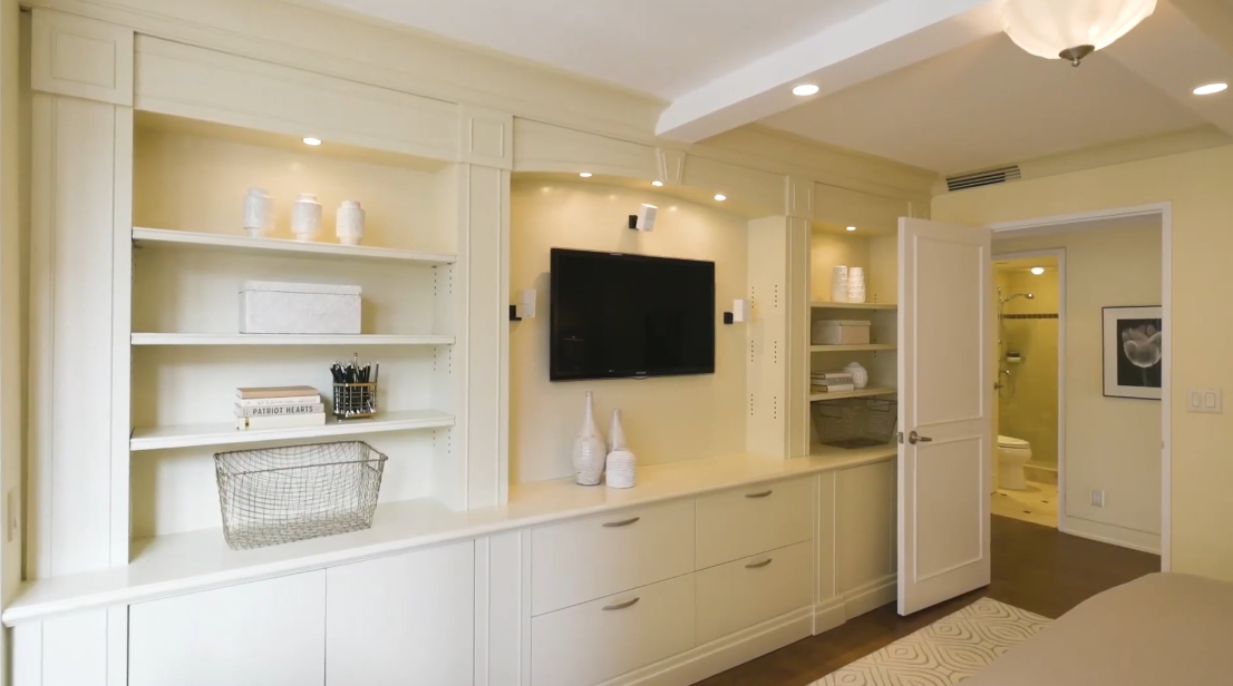 27 Interior Design Photos vs. 1166 Bay St #1301, Toronto, ON Luxury Condo Tour