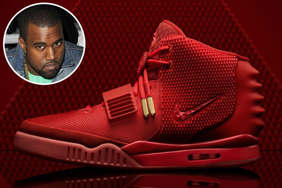 El cantante Kanye West conquista el mundo de la moda (III)