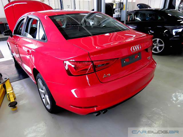 Audi A3 Sedan 1.4 Flex 2016 - vermelho