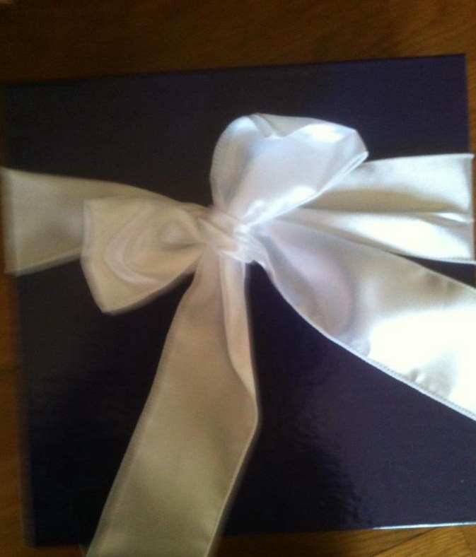 Candy Yum Yum! Lindt Vanilla White Chocolate Truffles