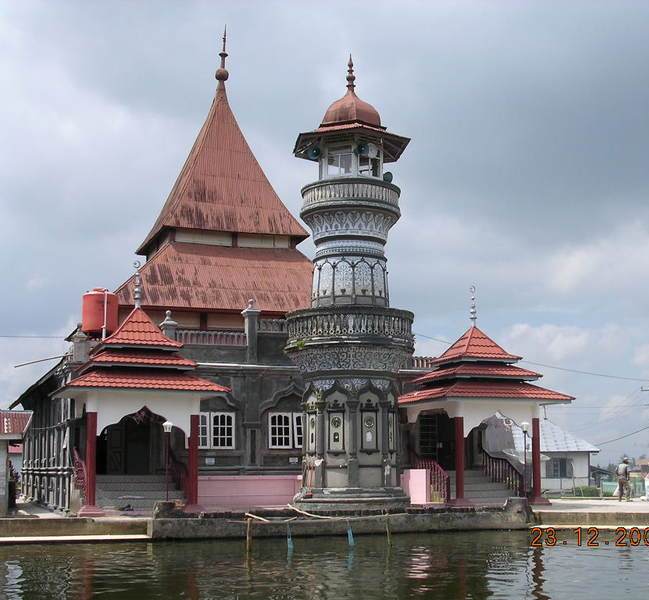 Masjid - Masjid Kuno di Sumatera Barat - Adat Indonesia