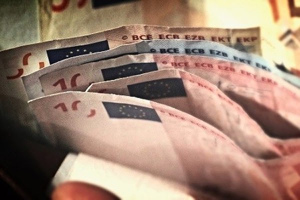 Αδιάθετα 354,2 εκατ. ευρώ από το κονδύλι για το «κοινωνικό μέρισμα»