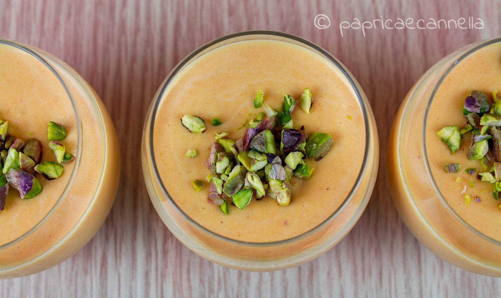 shot di crema di zucca e cuore di gorgonzola