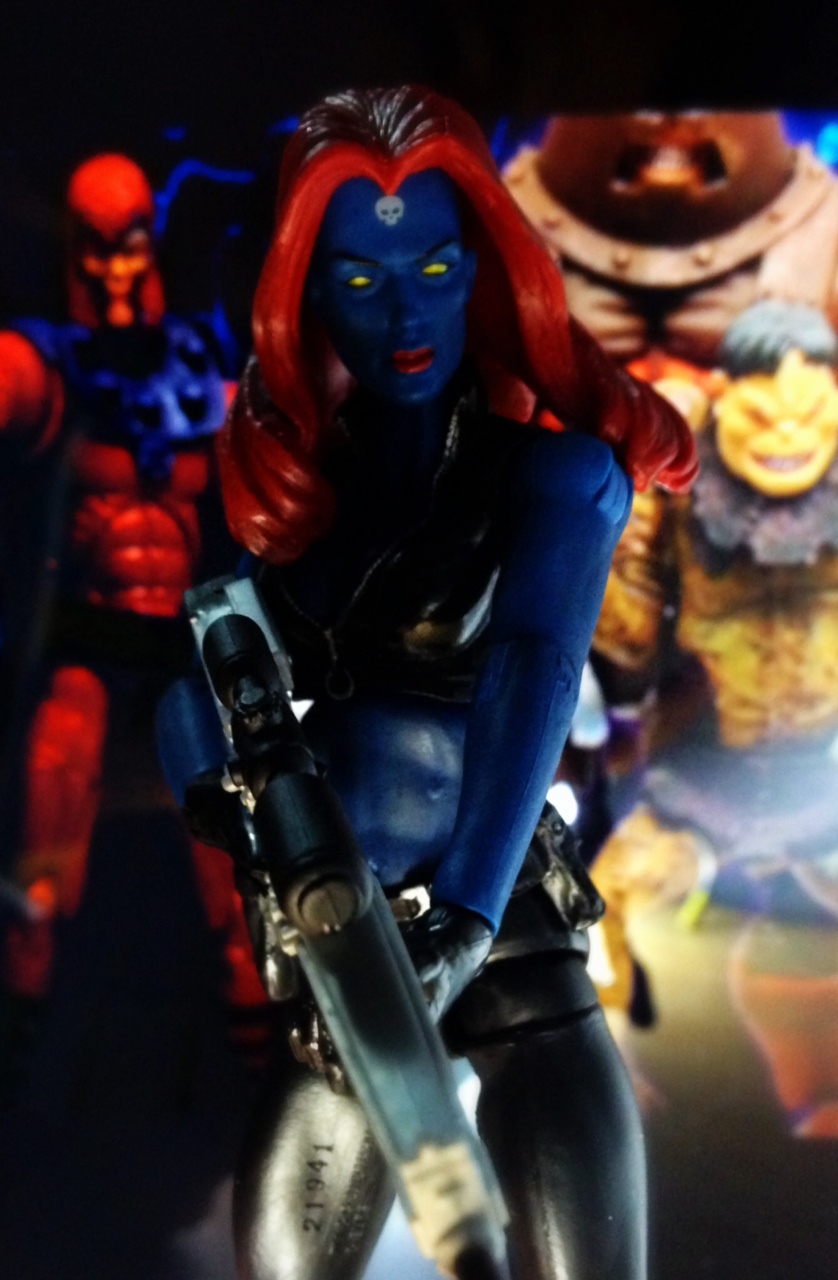Combo's Action Figure Review Mystique (Marvel Legends)