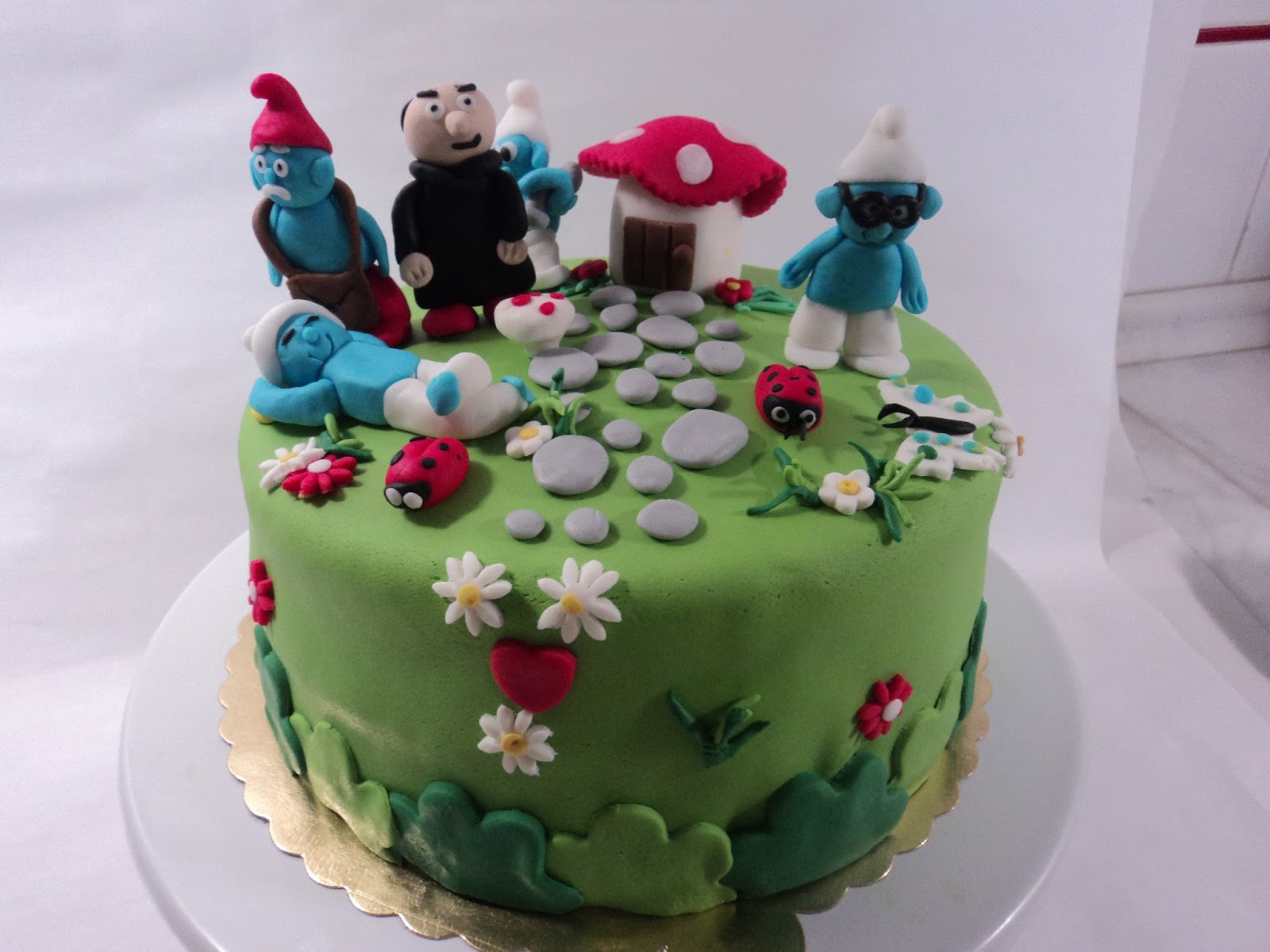 Antalya Kurabiyecisi Şirinler Pasta