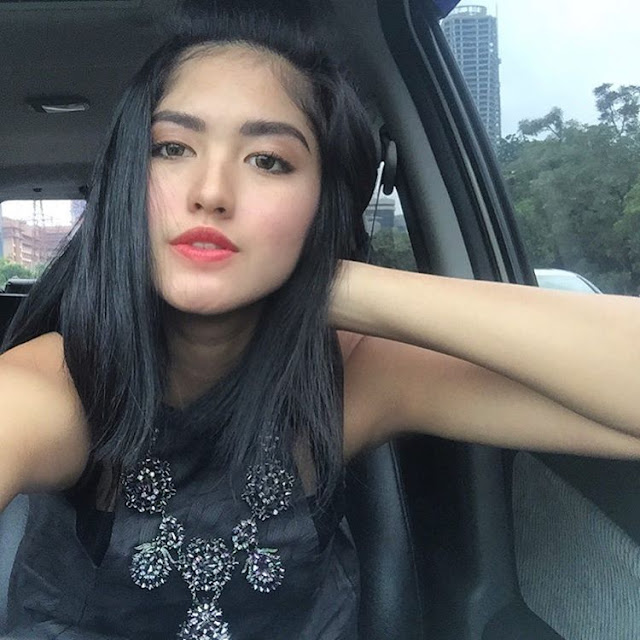 Koleksi Foto Foto Hot Dan Seksi Ochi Rosdiana Naviri Magazine