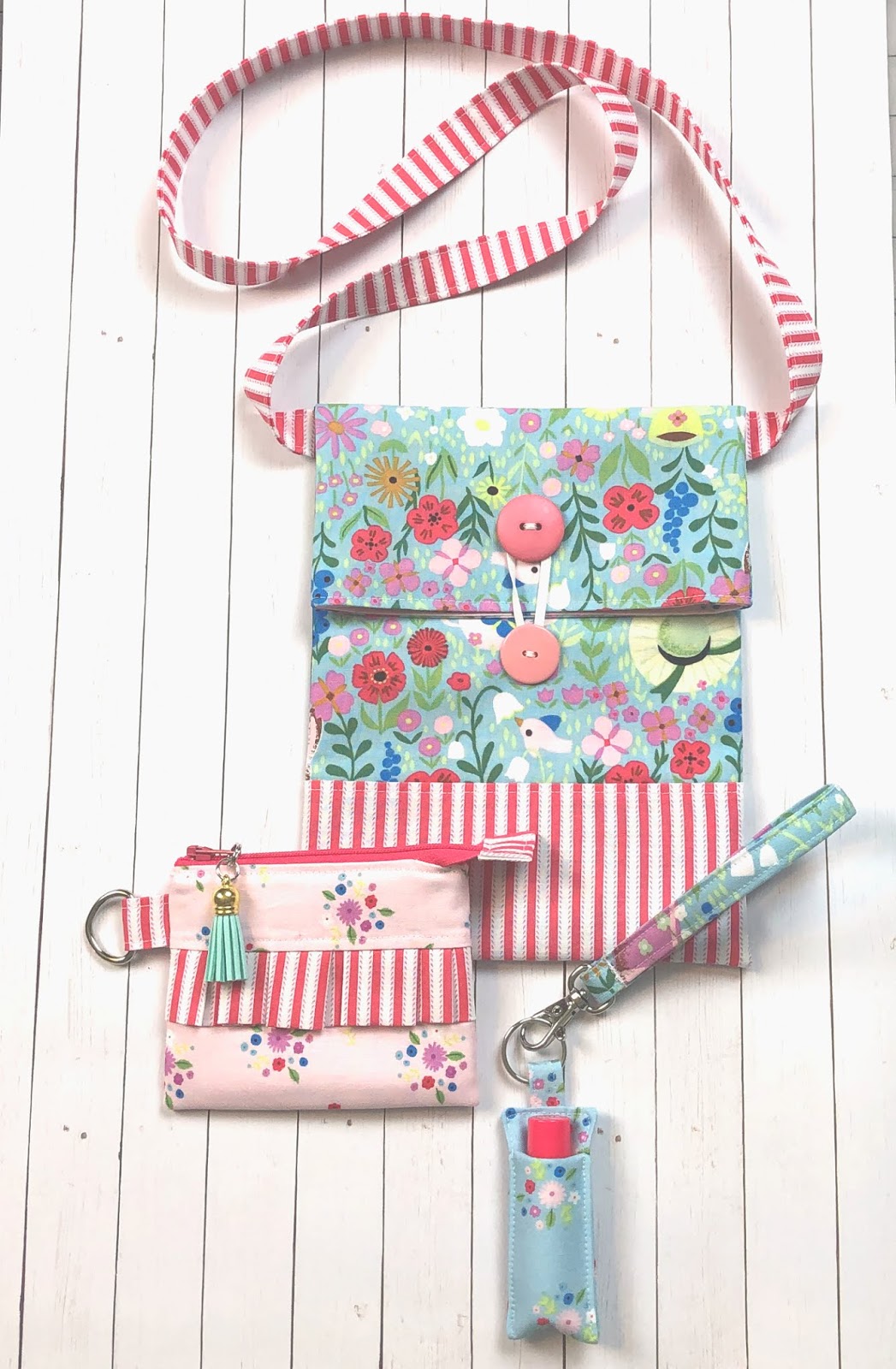 Maken scherp Minder How to Sew a Small DIY Sling Bag for Kids - Ameroonie Designs
