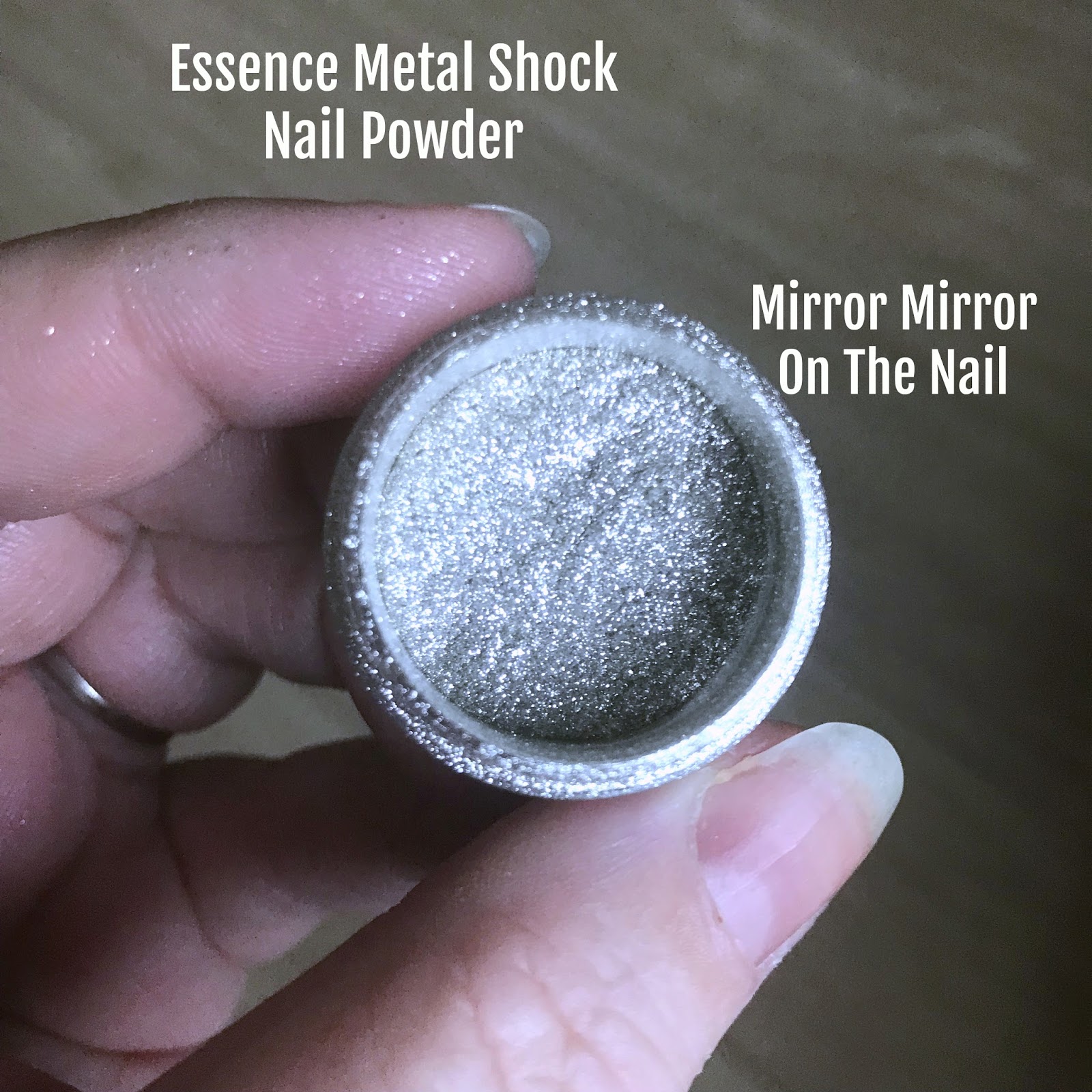 Test - Effektlack - essence metal shock nail powder, Farbe: 01 mirror,  mirror on the nail - Pinkmelon