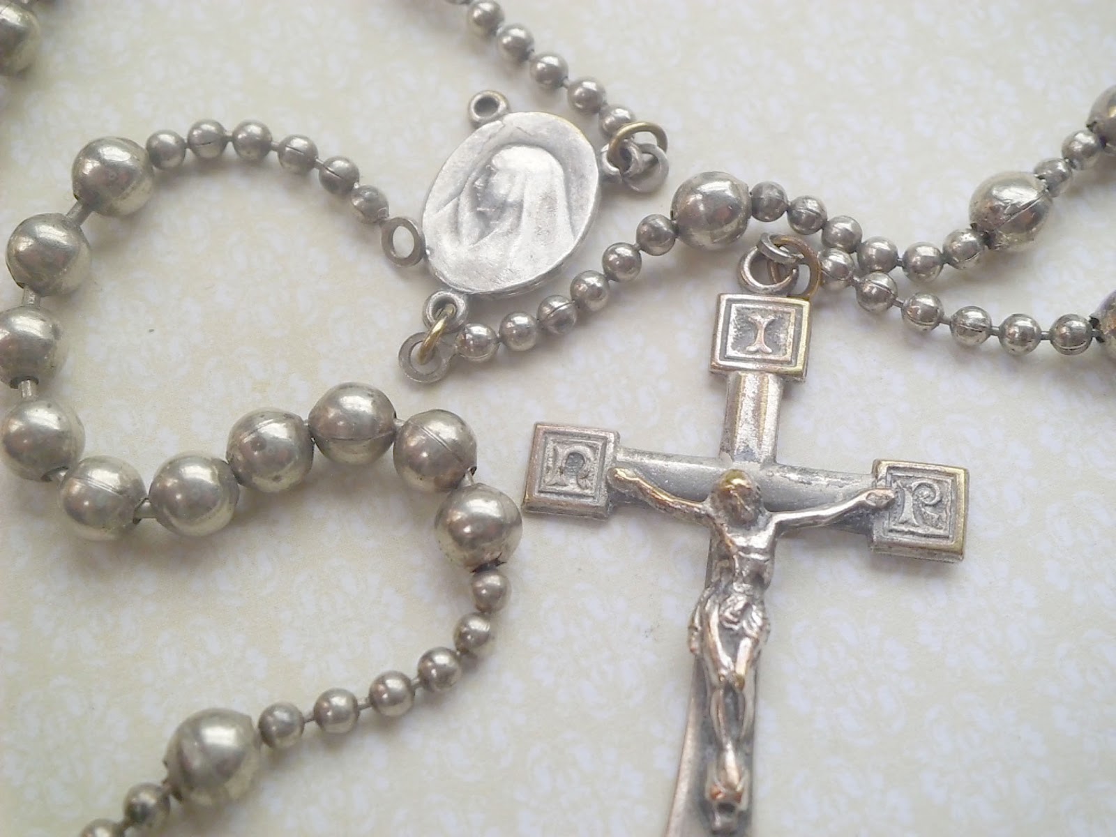 Vintage Religious Medals: Antique Genuine Military Issue World War 1 Ball Chain Pull Chain