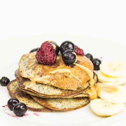 Banana & Hemp Pancakes