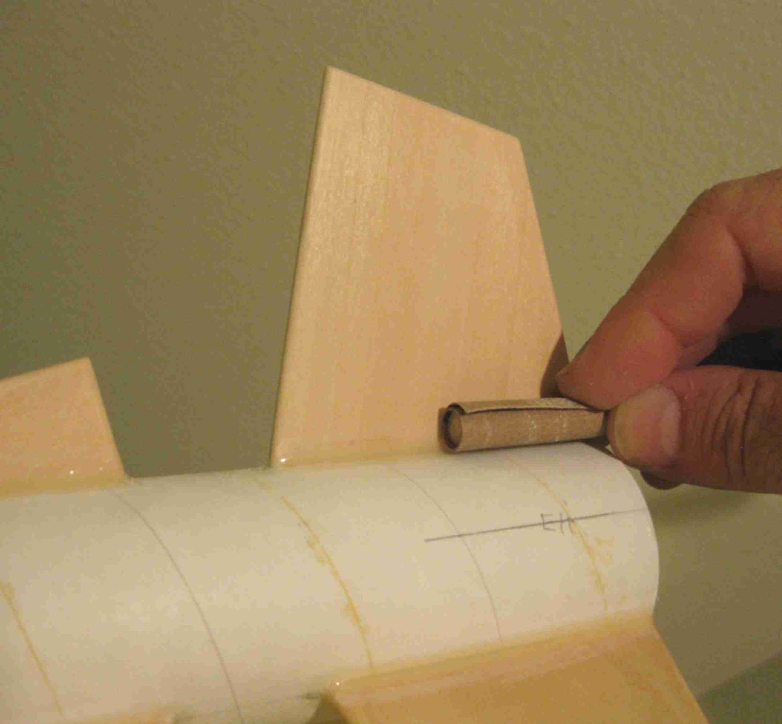 Model Rocket Building Scavenger! Build Part 22 Epoxy Sand and Prime