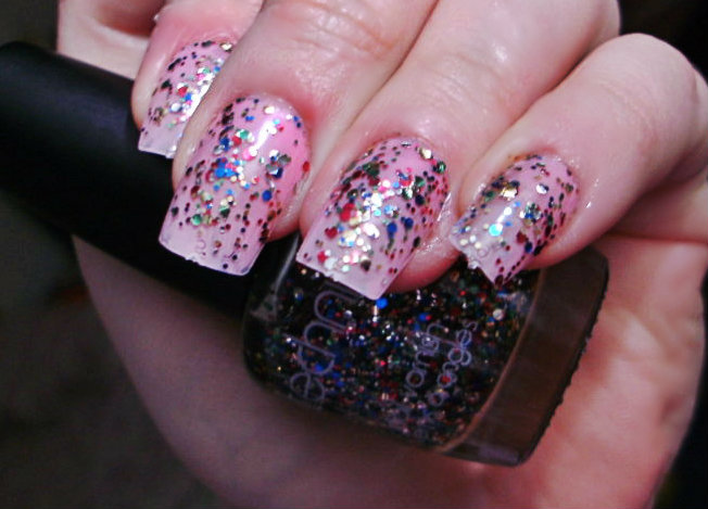 Todo unhas: diseño de uñas perfectas para carnaval Todo Unhas: Diseño de Uñas perfectas para Carnaval