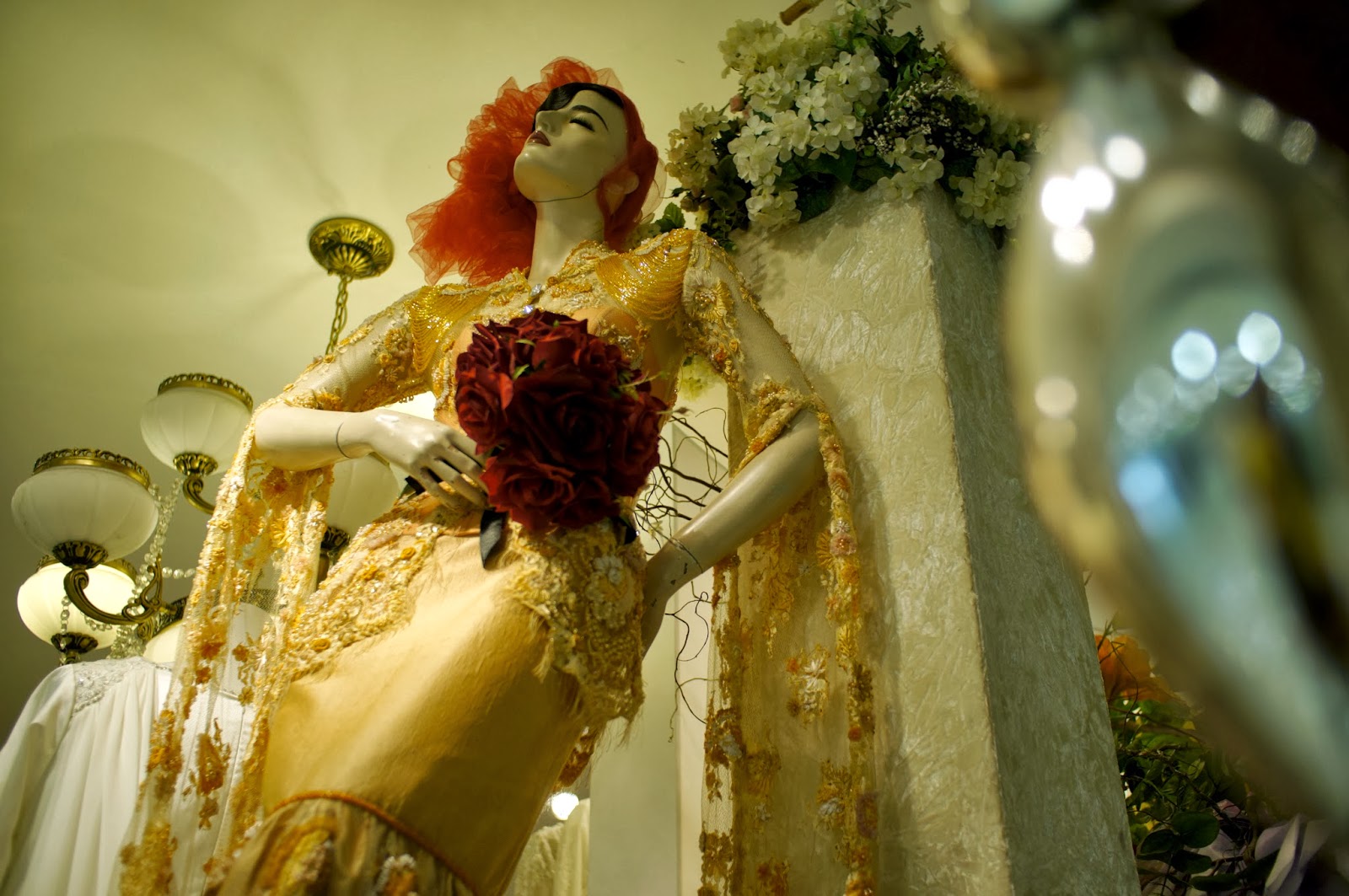 Wedding Dress Rental in Kuala Lumpur & Johor Bahru A V E R A G E JANE