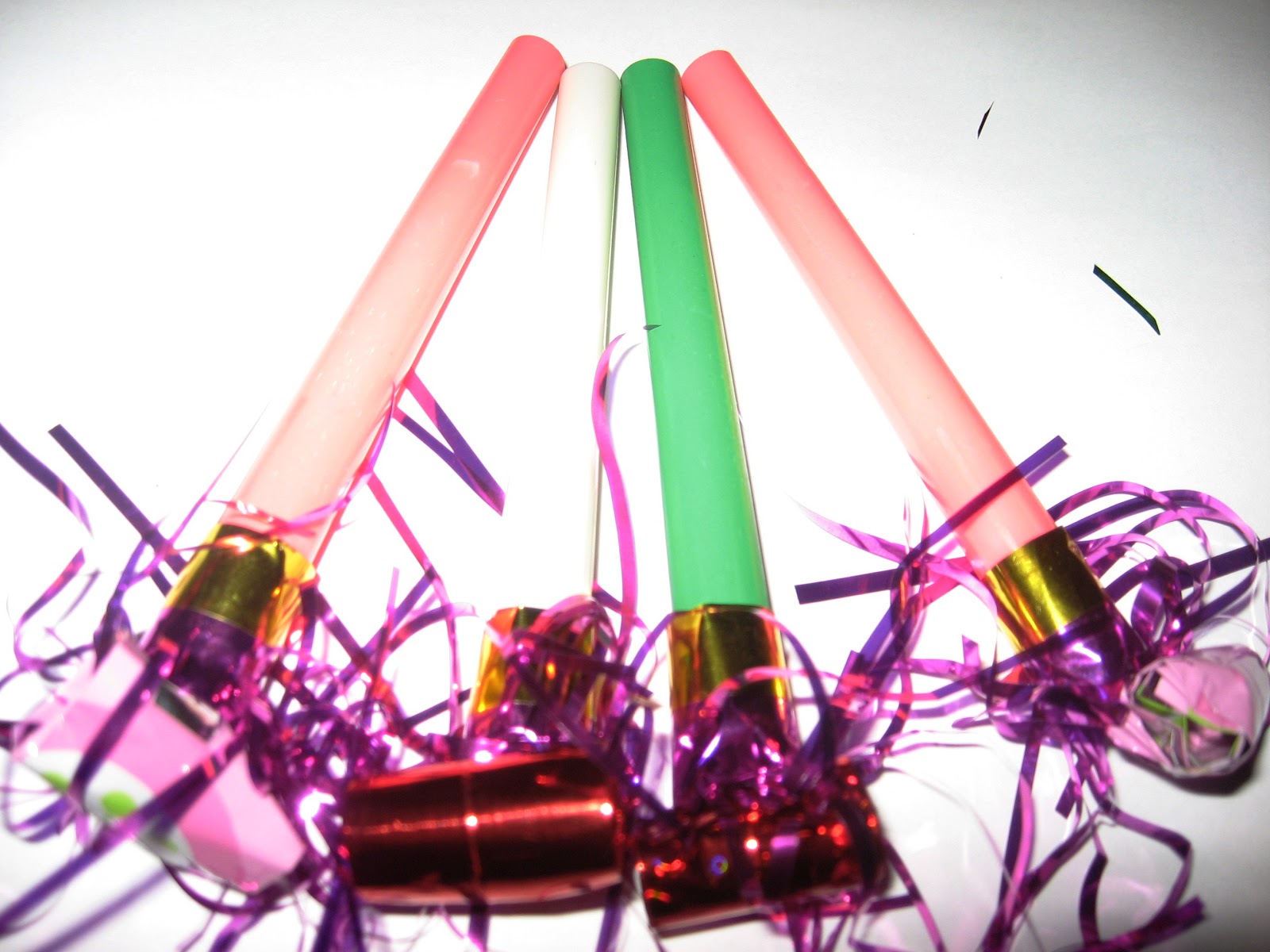 Wan Party Shop Party Noise Maker