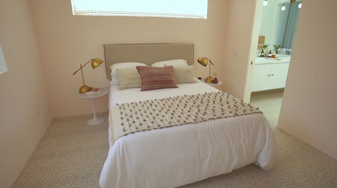 41 Interior Design Photos vs. 720 Indiana Ave, Venice, CA Luxury Home Tour