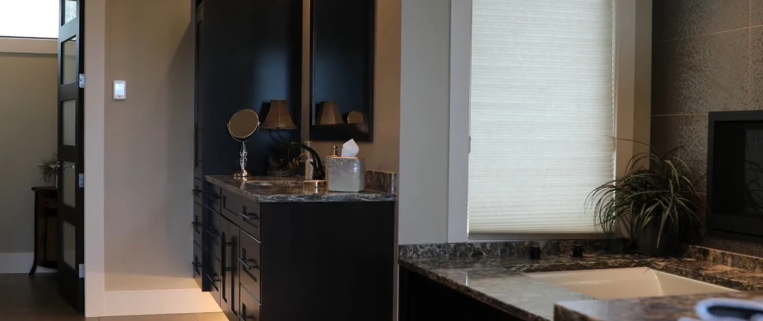 23 Photos vs. 2426 Andover Rd, Nanoose Bay, BC Interior Design Luxury Home Tour