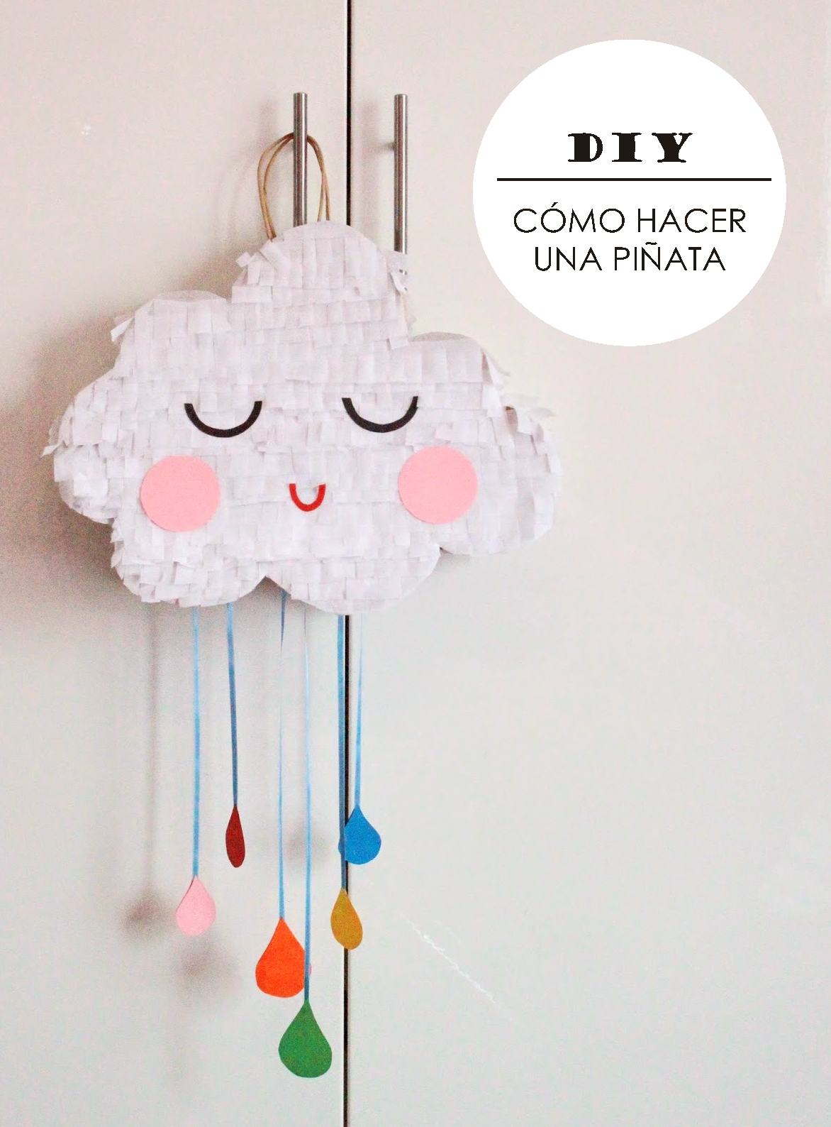 Como Hacer Una Piñata Casera Con Bolsa De Papel Y UN POCO DE DISEÑO: DIY: Cómo hacer una piñata (con una bolsa de papel)
