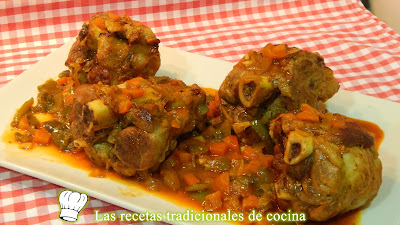 Receta de codillos de cerdo en salsa