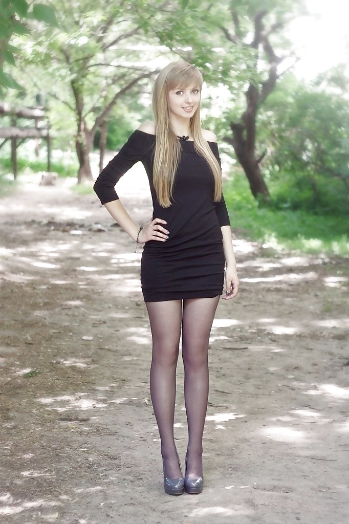 fashion tights skirt dress heels : Candid Amateur Pantyhose 15