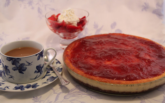tarta-de-queso-fresco-con-fresas, strawberry-jam-cheesecake