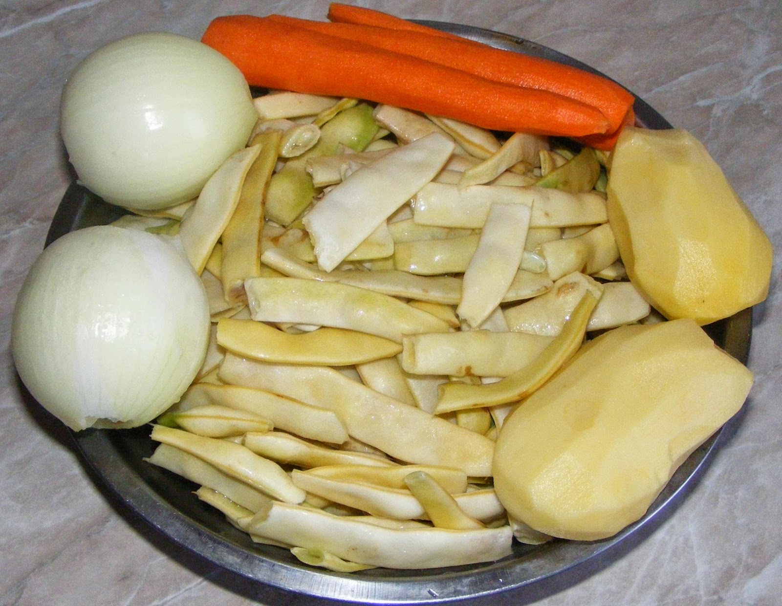 legume proaspete pentru gatit mancare, legume de gradina, legume proaspete, fasole verde, ceapa, morcovi, cartofi, retete cu legume, preparate din legume, retete si preparate culinare din legume, preparare legume, 