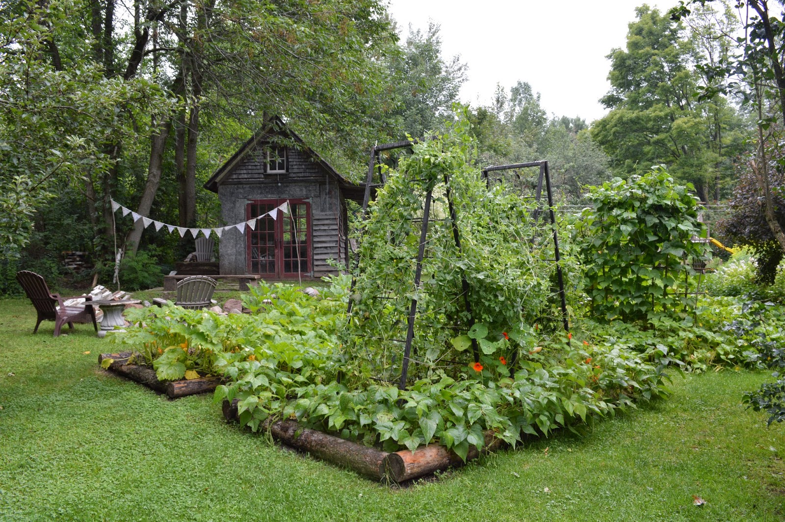 Content in a Cottage Beautiful Vegetable Gardens