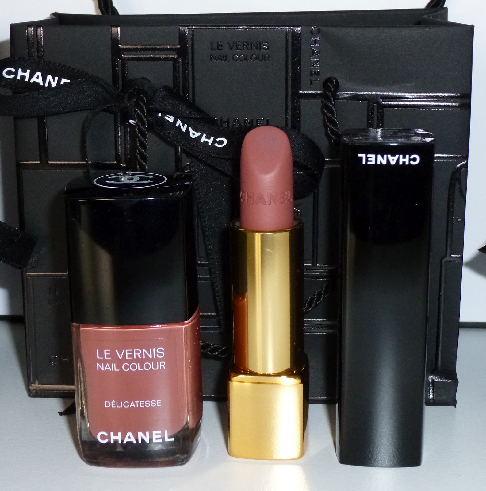Das Beautytagebuch... [Swatches + Dupe] Chanel Les TwinSets Fashion Night