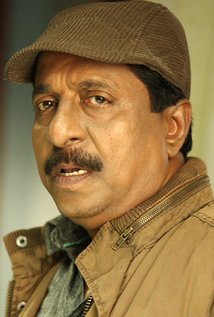 Sreenivasan. Director of Chirakodinja Kinavukal