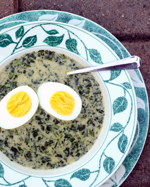 Spinach Soup with Perfect Hard-Cooked Eggs ♥ KitchenParade.com, homemade spinach soup, on the table in 30 minutes with still-warm easy-to-peel hard-cooked eggs. Vegetarian. Low Carb. High Protein. Weight Watchers Friendly.