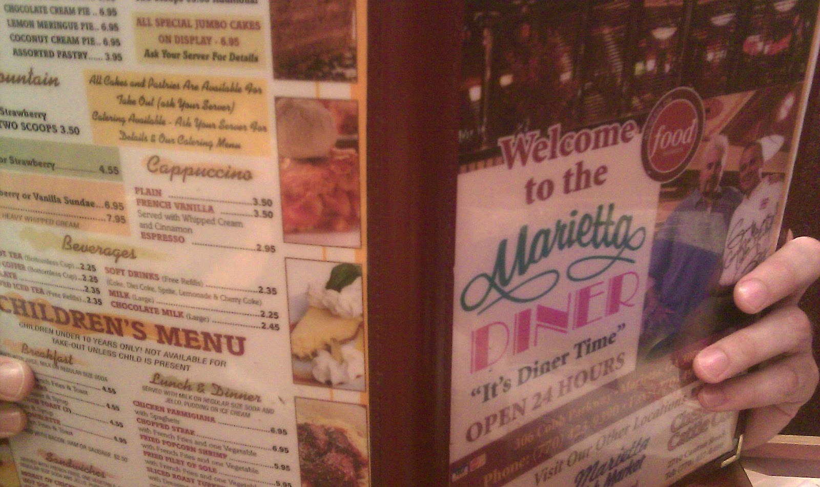 The HappiTraveler The Marietta Diner Family Restaurant Marietta,