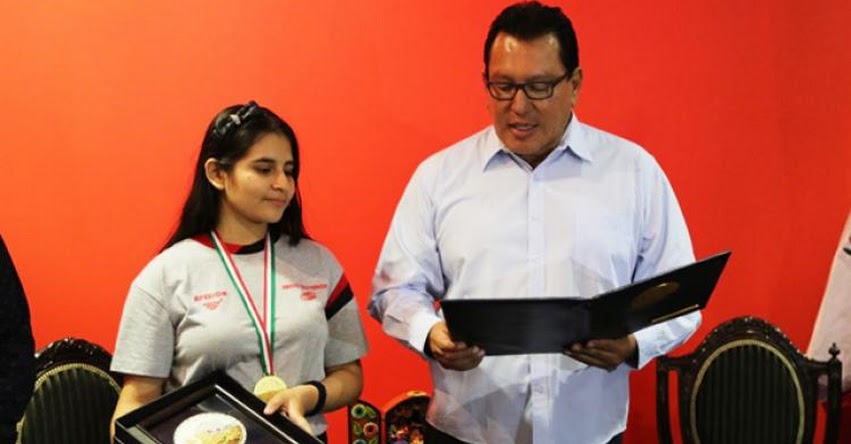 DREC: Estudiante del Callao gana medalla de oro en Olimpiadas de Matemática en Italia - www.drec.gob.pe DREC: Estudiante del Callao gana medalla de oro en Olimpiadas de Matemática en Italia - www.drec.gob.pe