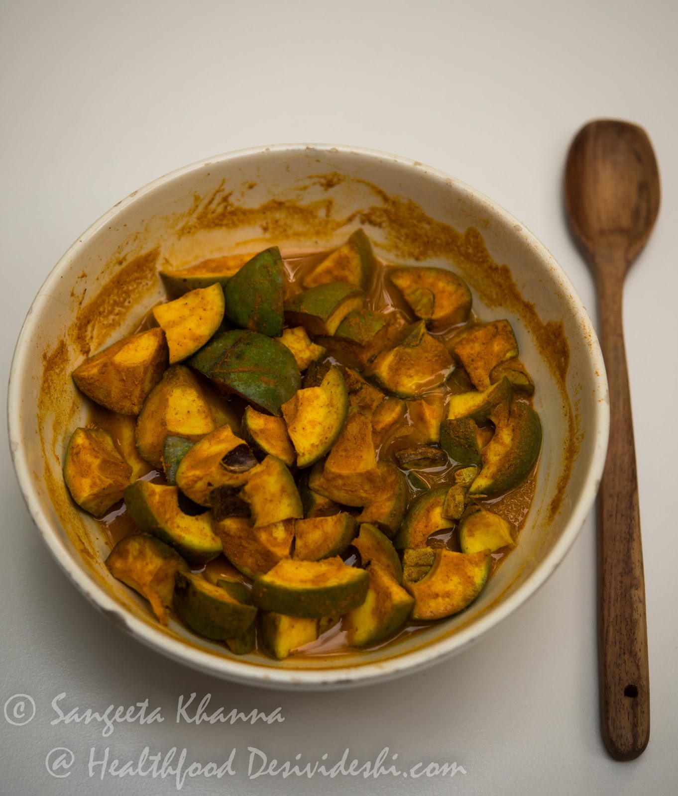banaras ka khana: aam ka achar (raw mango pickle)