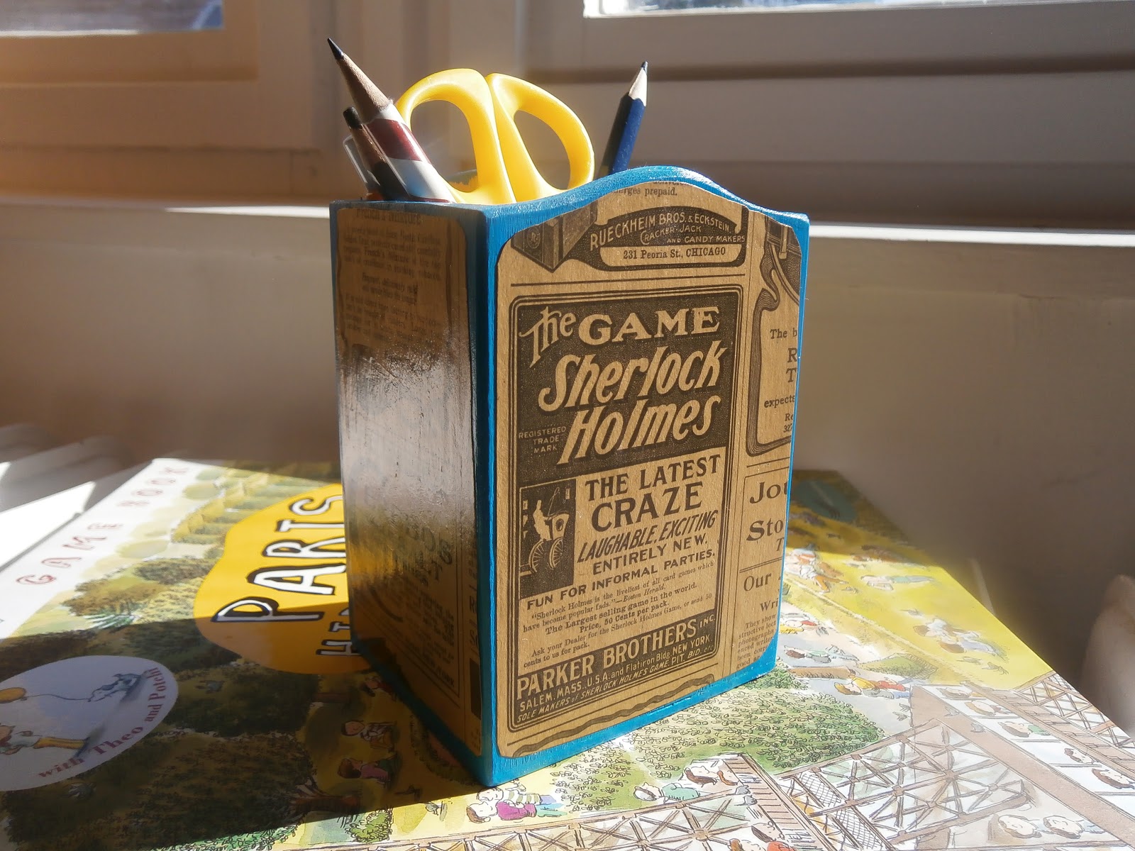 The Feverish Feltist Pencil box with scrapbook paper