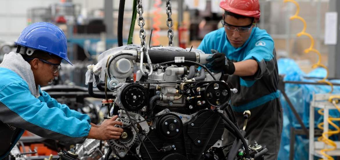 Metrología INEN : La metrología en el sector automotriz.