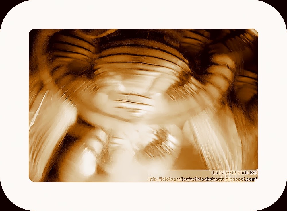 Foto Abstracta 2949 Encadenado a tu ingravidez - Chained to your weightlessness Foto Abstracta 2949 Encadenado a tu ingravidez - Chained to your weightlessness