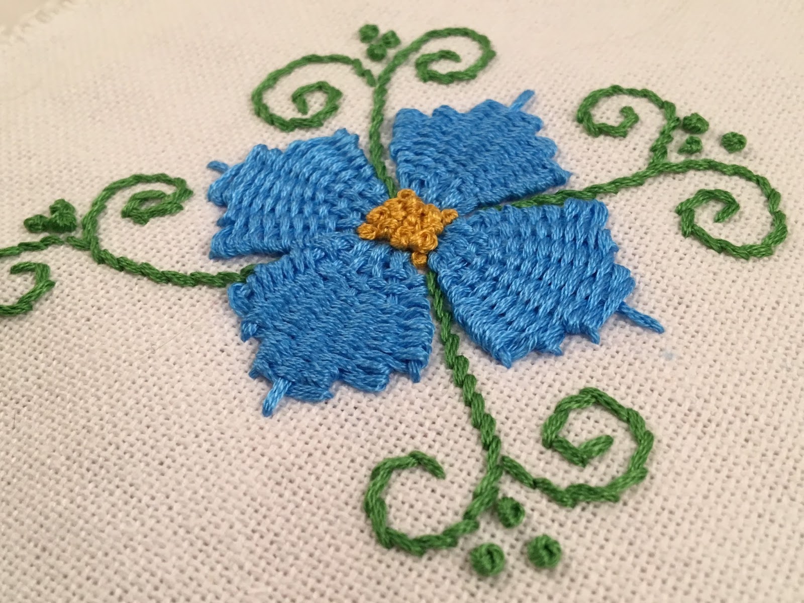 Kamal Kadai Stitch Flower, a tutorial by Michelle for Mooshiestitch Monday on Feeling Stitchy