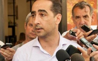 Morón: Tagliaferro otorgará el 35% de aumento a municipales