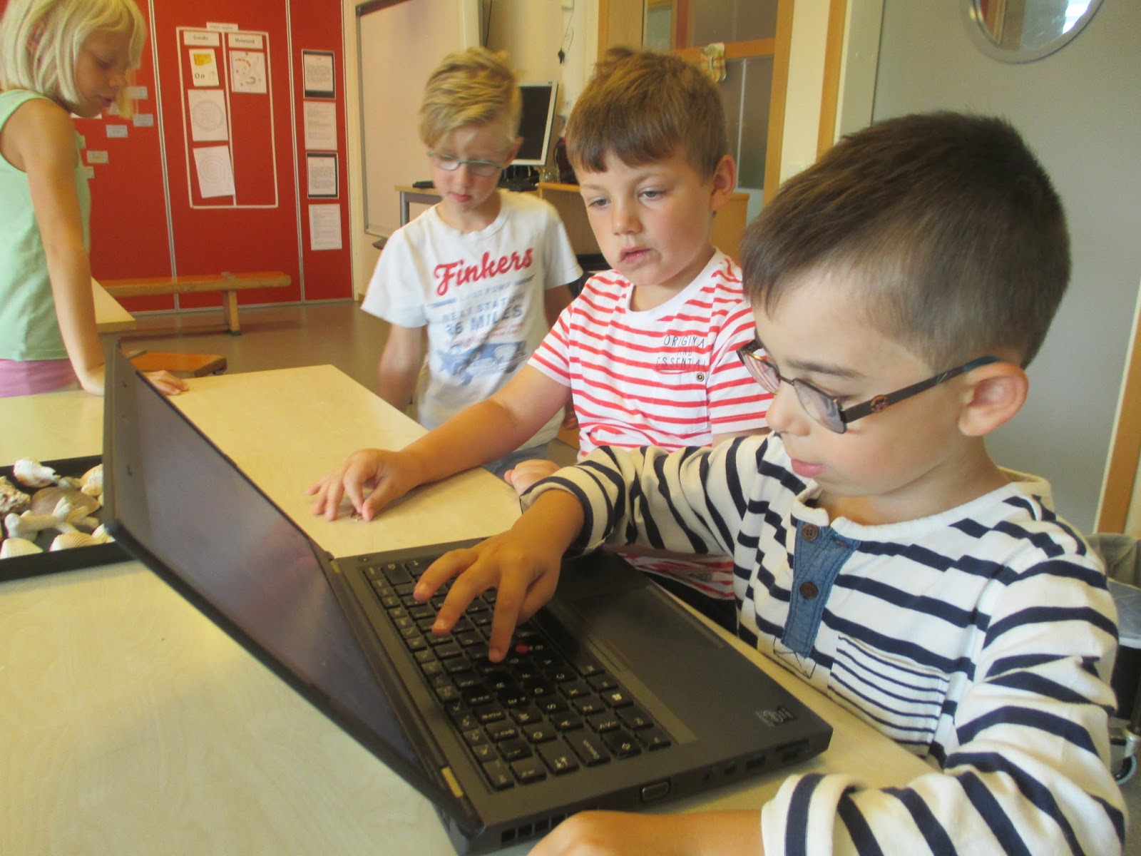 Förskoleklass B: Veckans stationer