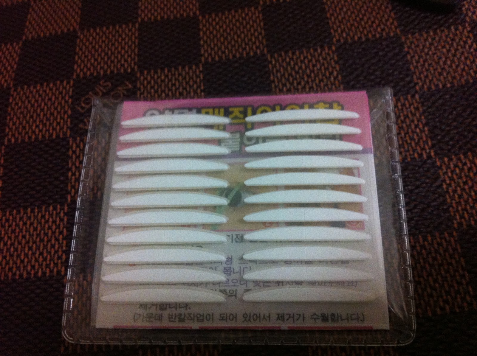 to my spac3 Korean double sided eyelid tape tutorial