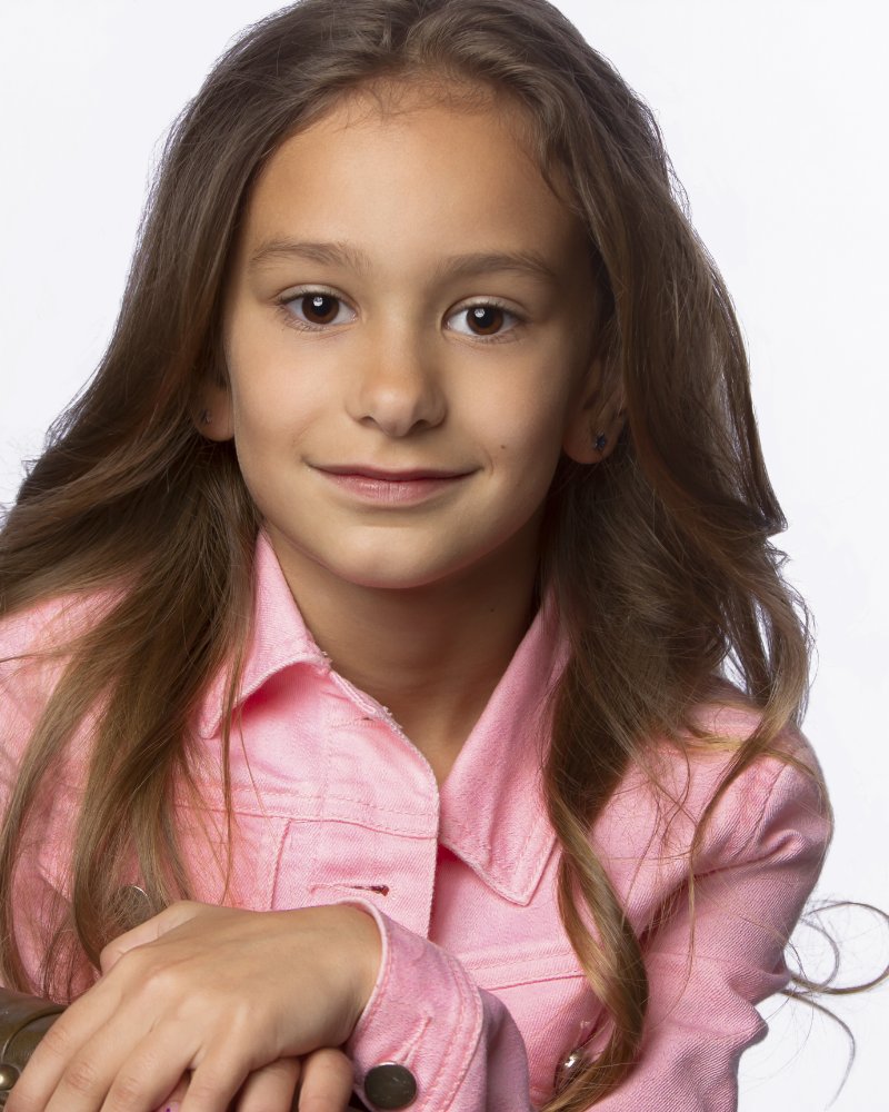 Ashlyn Casalegno movies list and roles (Logan and others...) 1