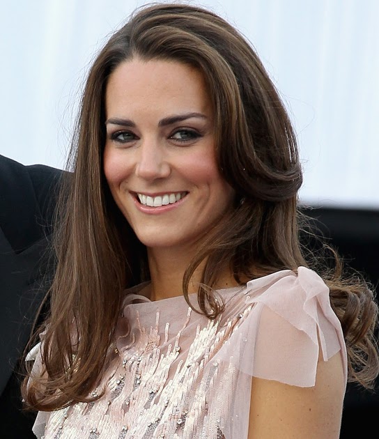 Strictly Kate (Catherine - The Duchess of Cambridge): Kate Shimmers at ...