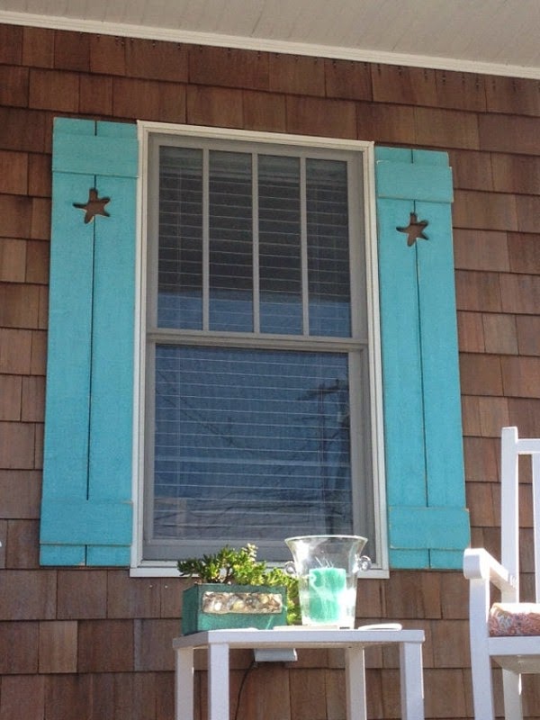 Shutters in wood &#8211; protection and style!