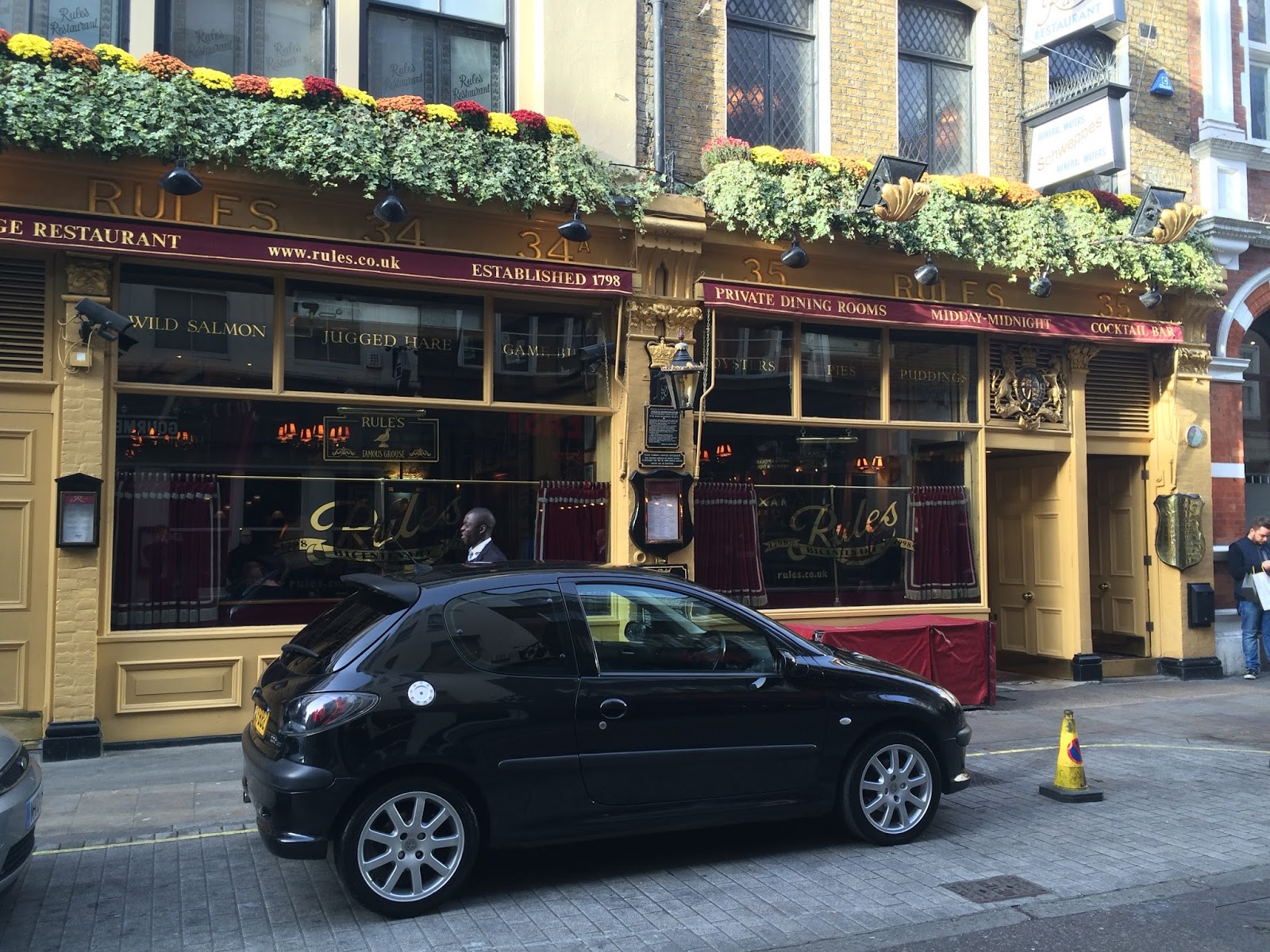 James Bond Locations M's restaurant in Spectre Rules' Restaurant